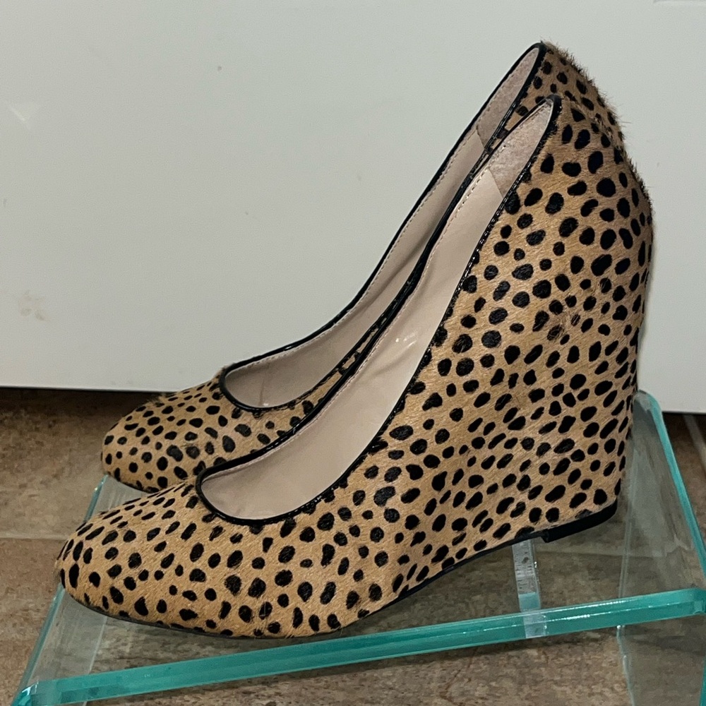 Leopard Print Wedge Pumps - Tan and Black